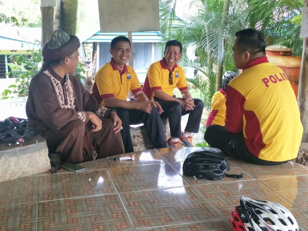 Jaga Kebugaran Tubuh, Anggota Polres Gowa Rutin Berolah Raga Pagi