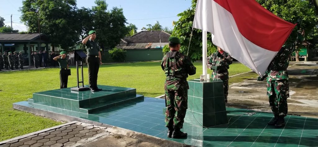 Kodim 0735 Surakarta Gelar Upacara Bendera