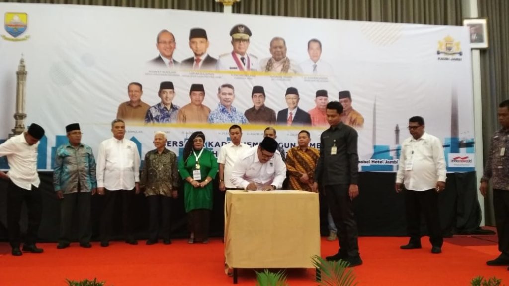 Hilirisasi Karet dan Proyek Pemerintah. Pesan Gubernur untuk Kadin